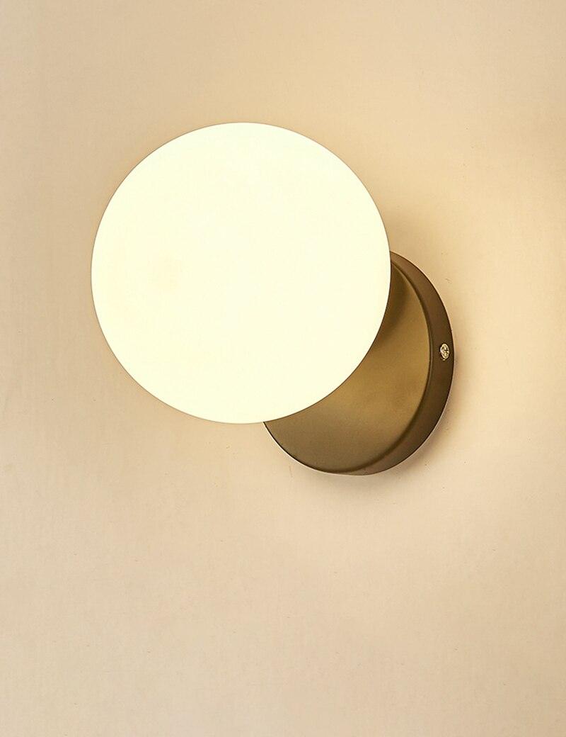 Vivinia Modern Minimalist Wall Lamp