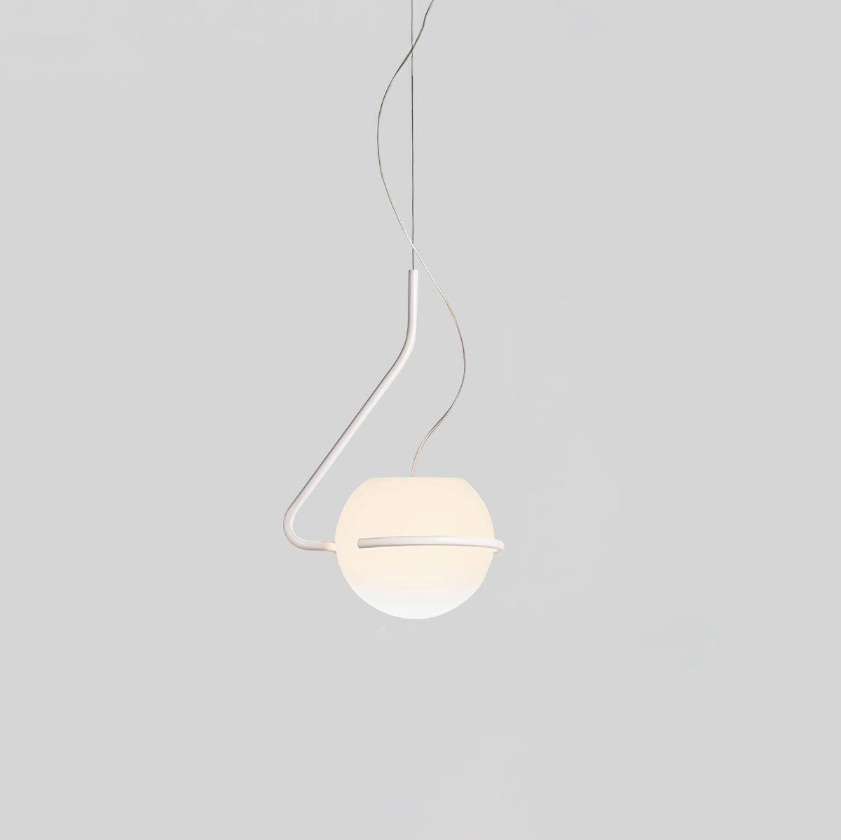 Circular Minimalist Pendant Lamp