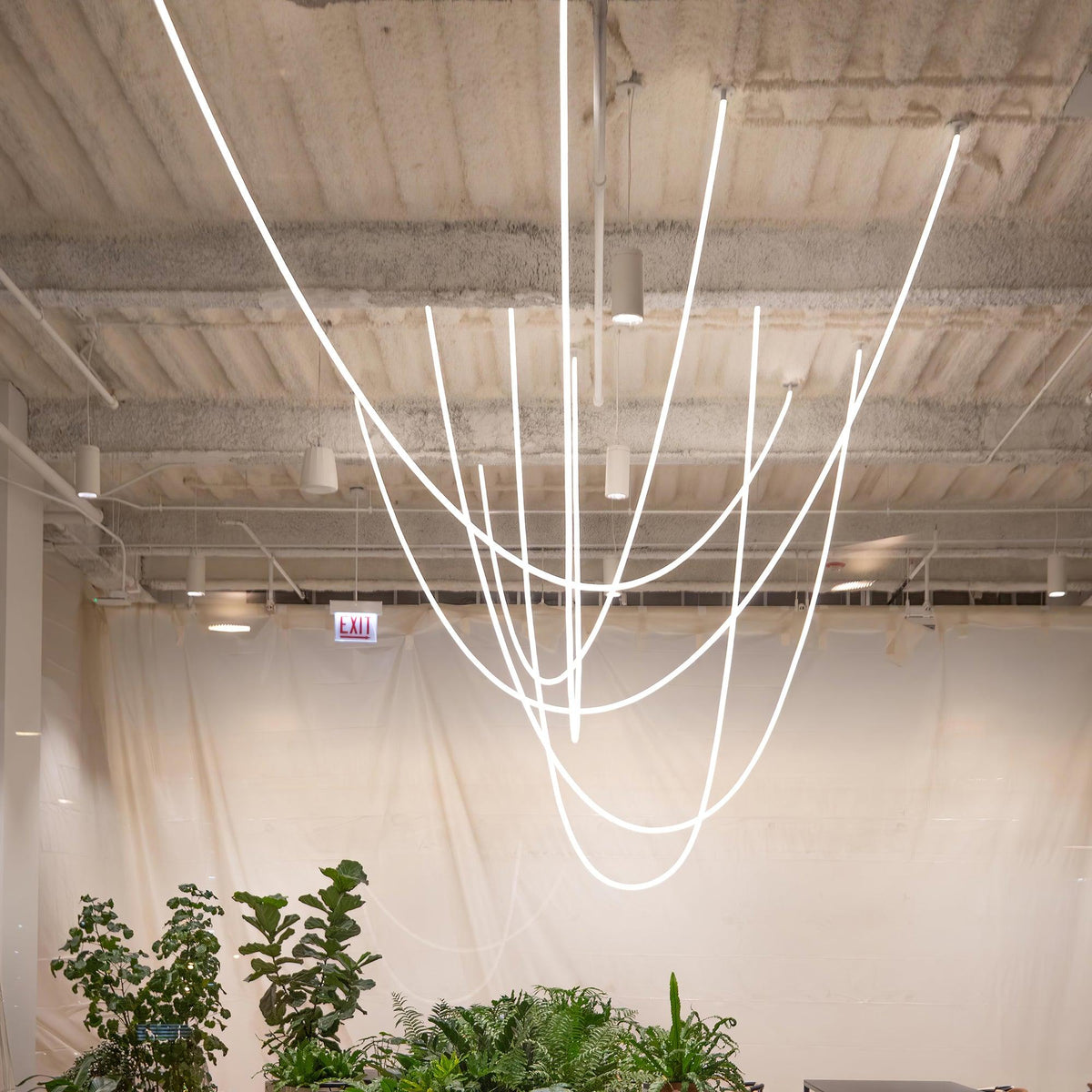 Fenris Pendant Lamp Flexible Curve Silicone Brass