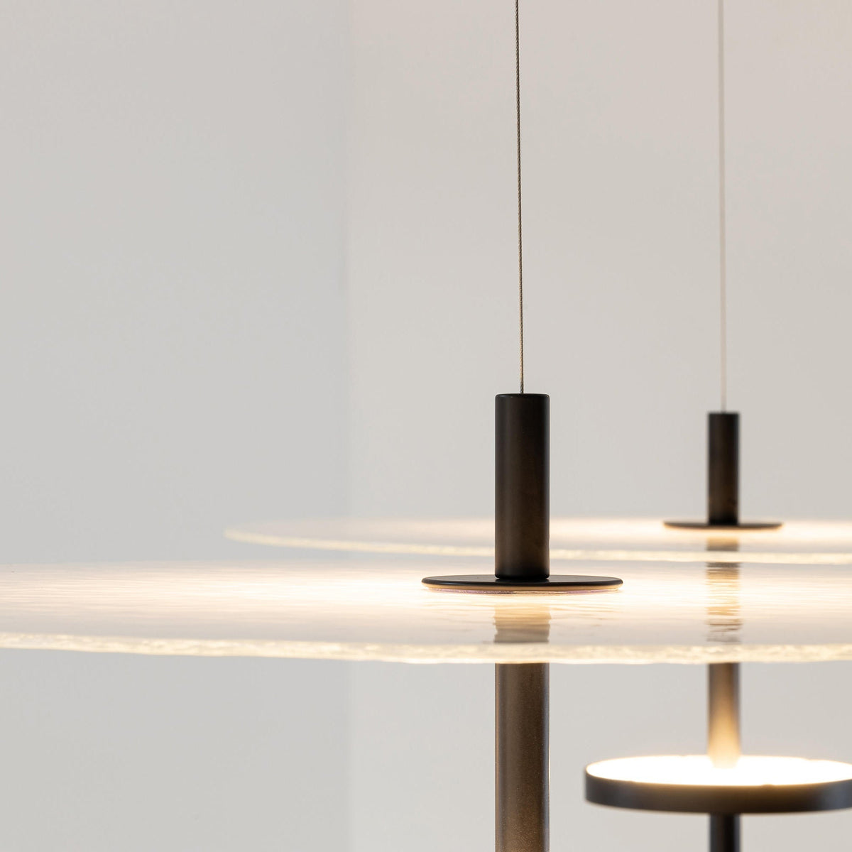 Avlaeir Premium Elegance Art Chandelier
