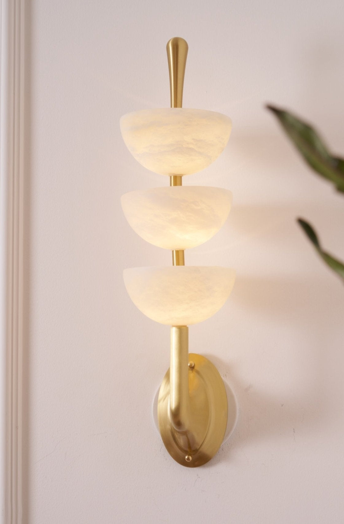 Pamio Triple Alabaster Indoor Wall Light