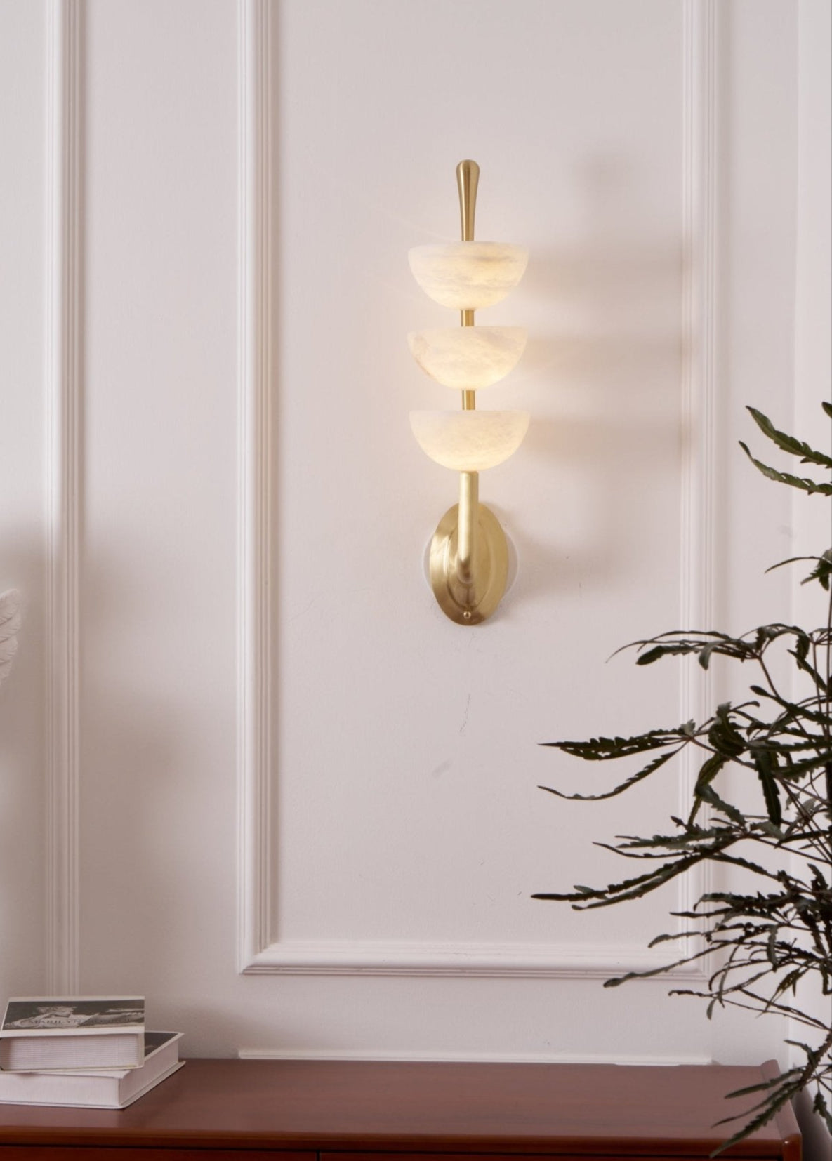 Pamio Triple Alabaster Indoor Wall Light