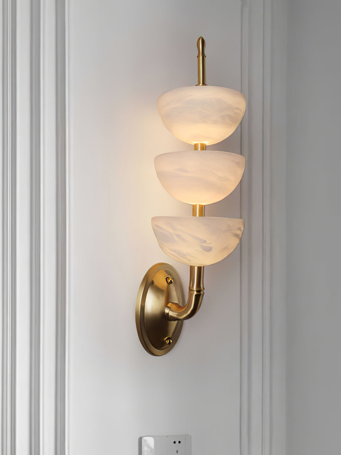 Pamio Triple Alabaster Indoor Wall Light