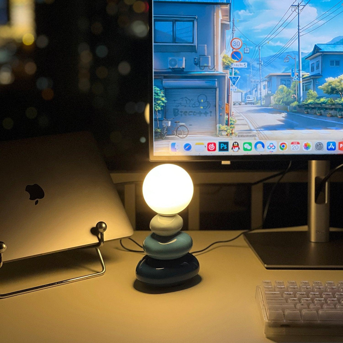 Devenu Ceramics Playful Table Lamp