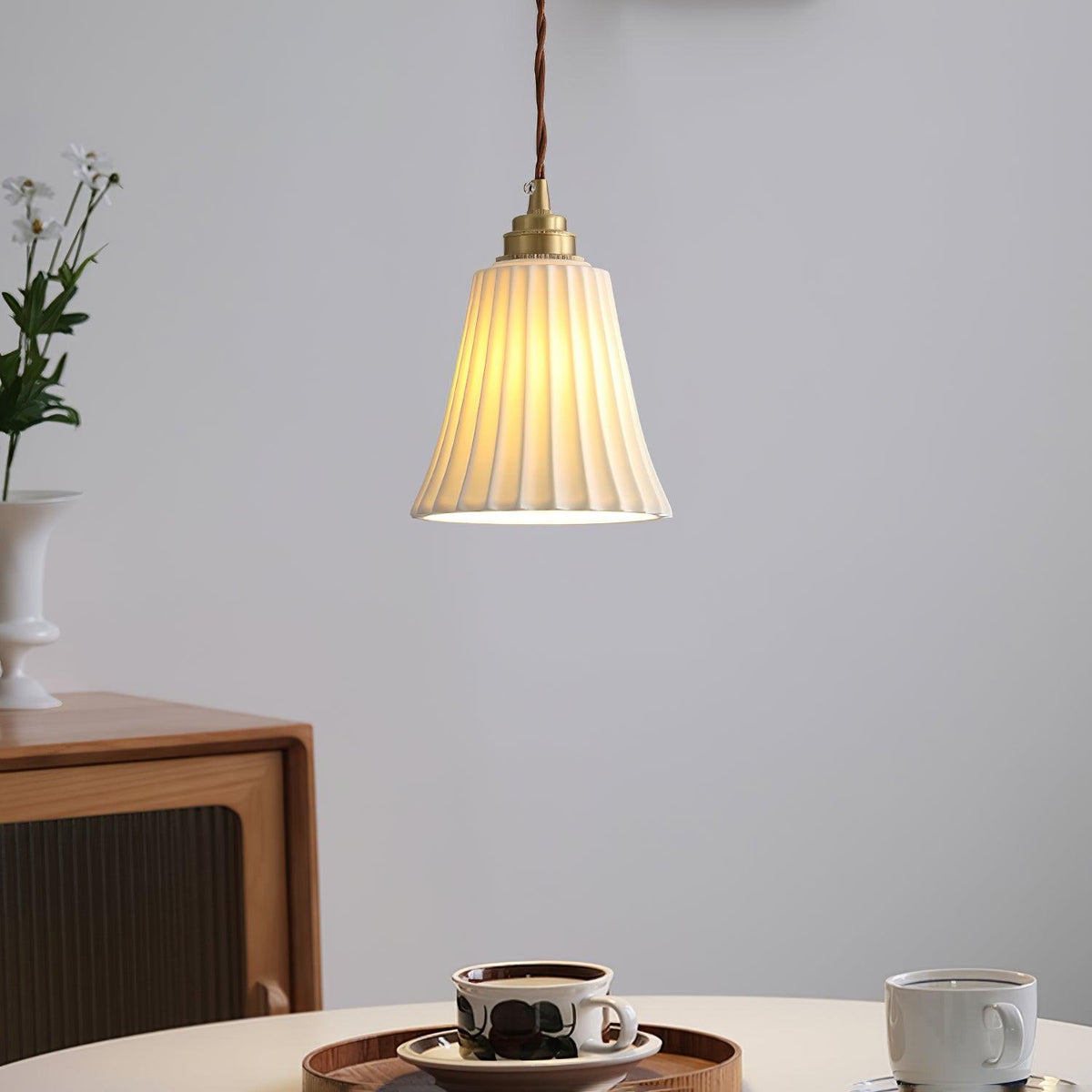 Mirirette Premium Nordic Art Trumpet Ceramic Pendant Light