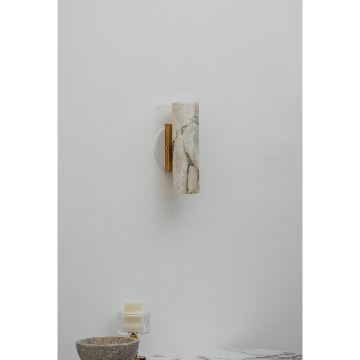 Kenoa Tubular Marble Indoor Wall Light