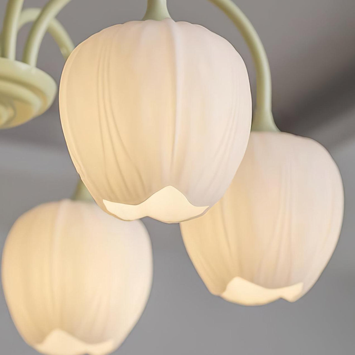 Gaina Tulip Matcha Chandelier