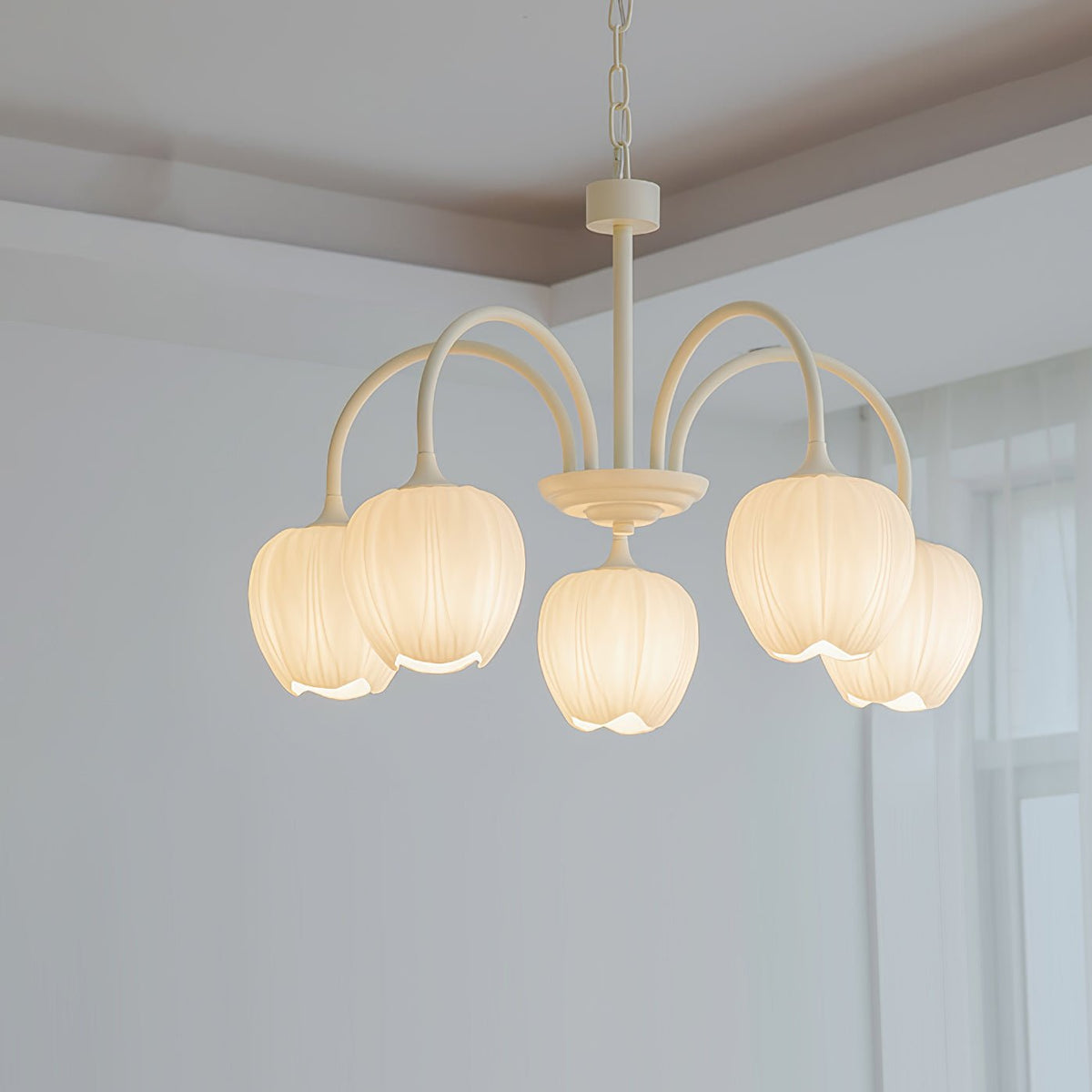 Gaina Tulip Matcha Chandelier