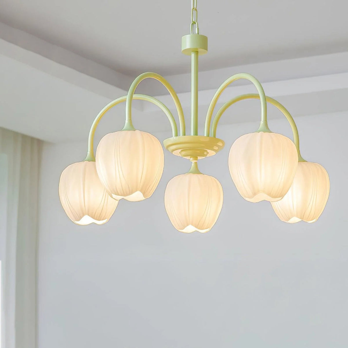 Gaina Tulip Matcha Chandelier