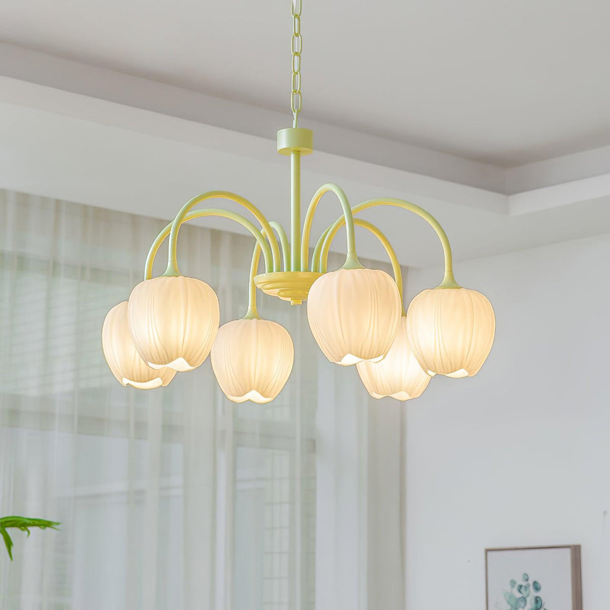Gaina Tulip Matcha Chandelier