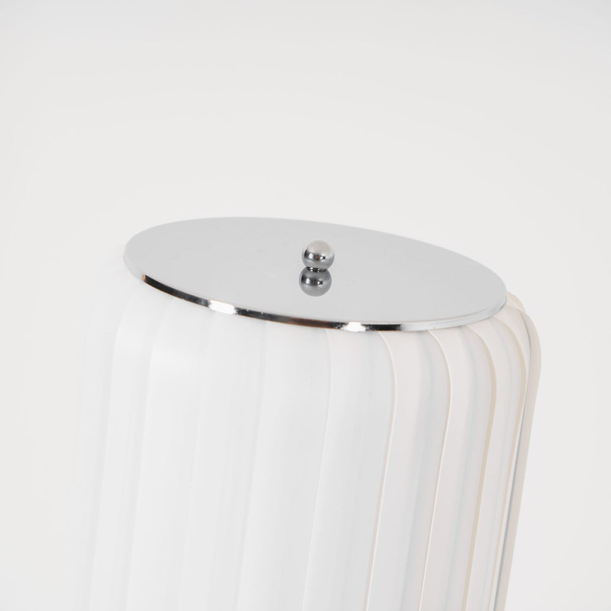 Oraeoril Modern PVC Floor Lamp