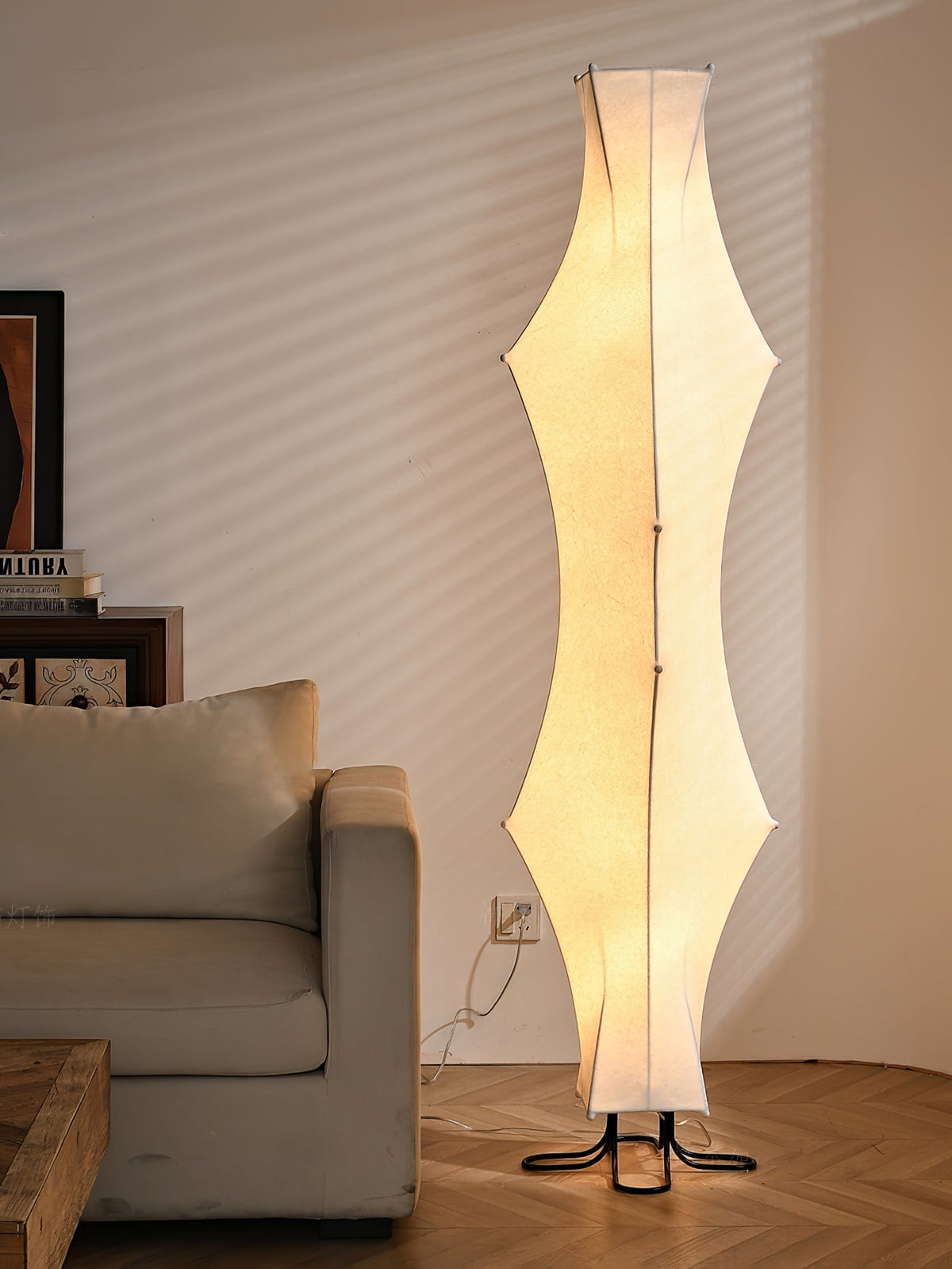 Vela Twist Silk Floor Lamp