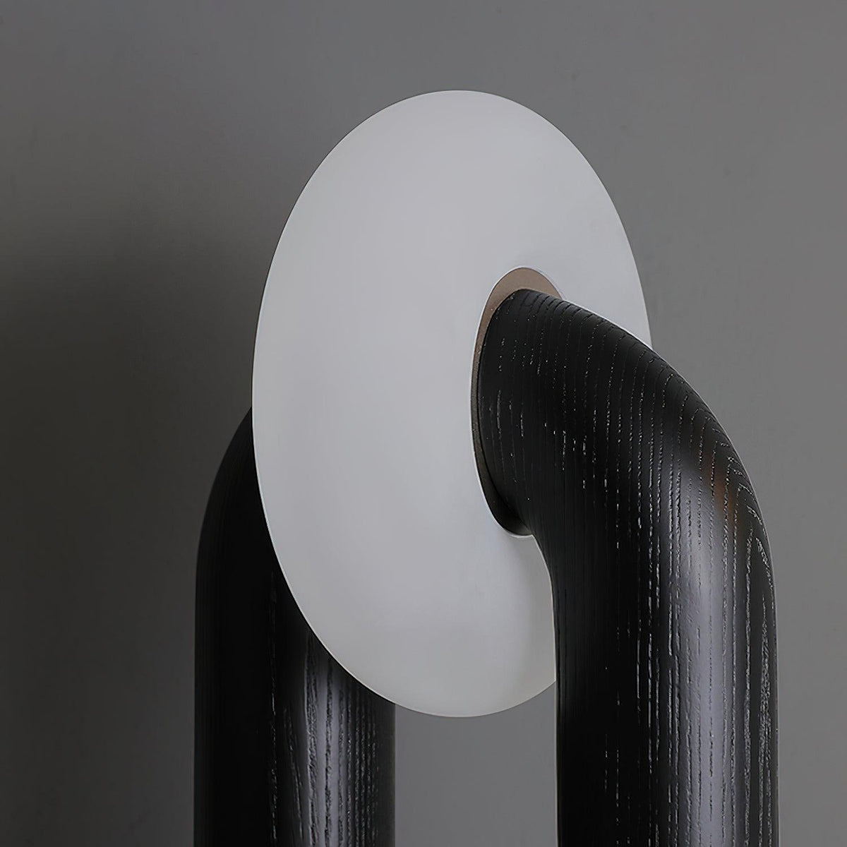 Elvelelia Vintage Wood Table Lamp
