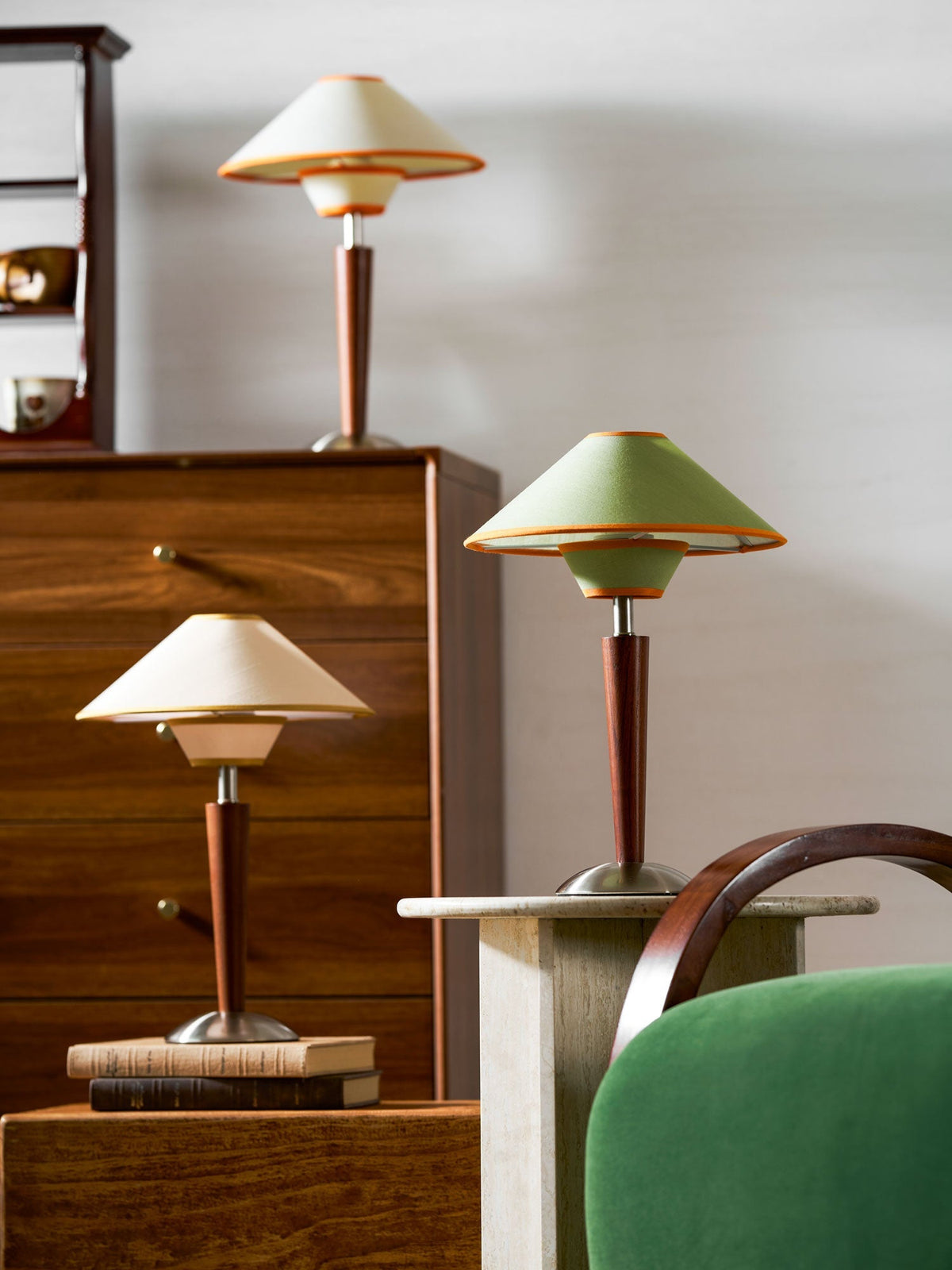 Vido Wood Table Lamp