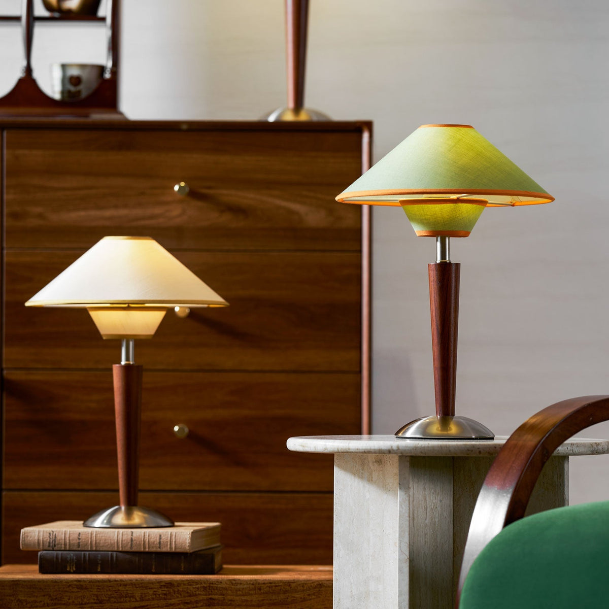 Vido Wood Table Lamp