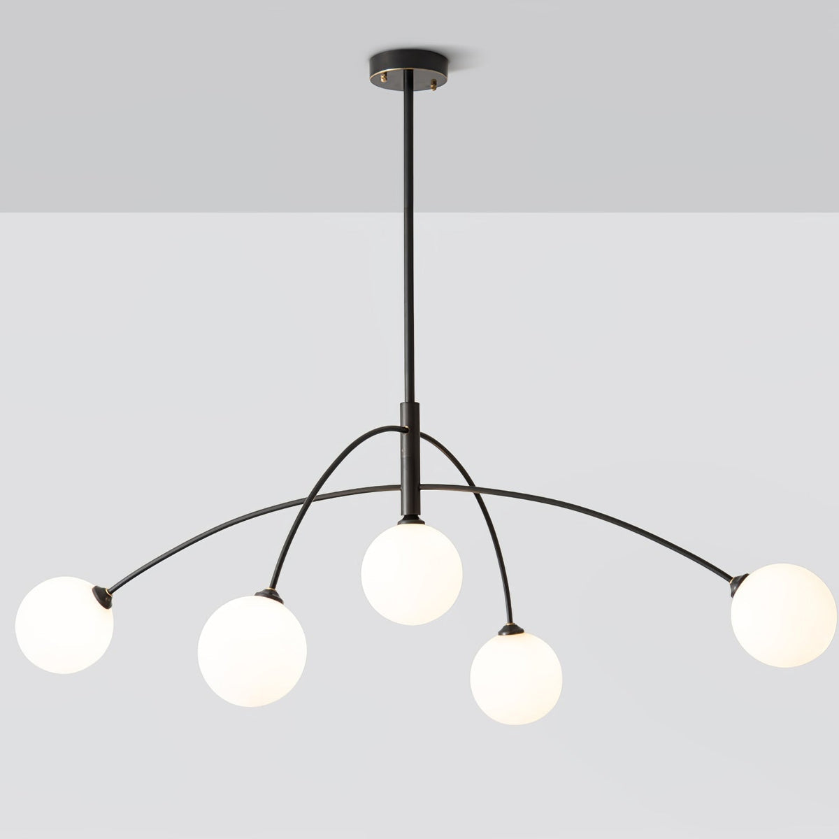 Orieliel Chandelier Valentina Arc Brass Elegant