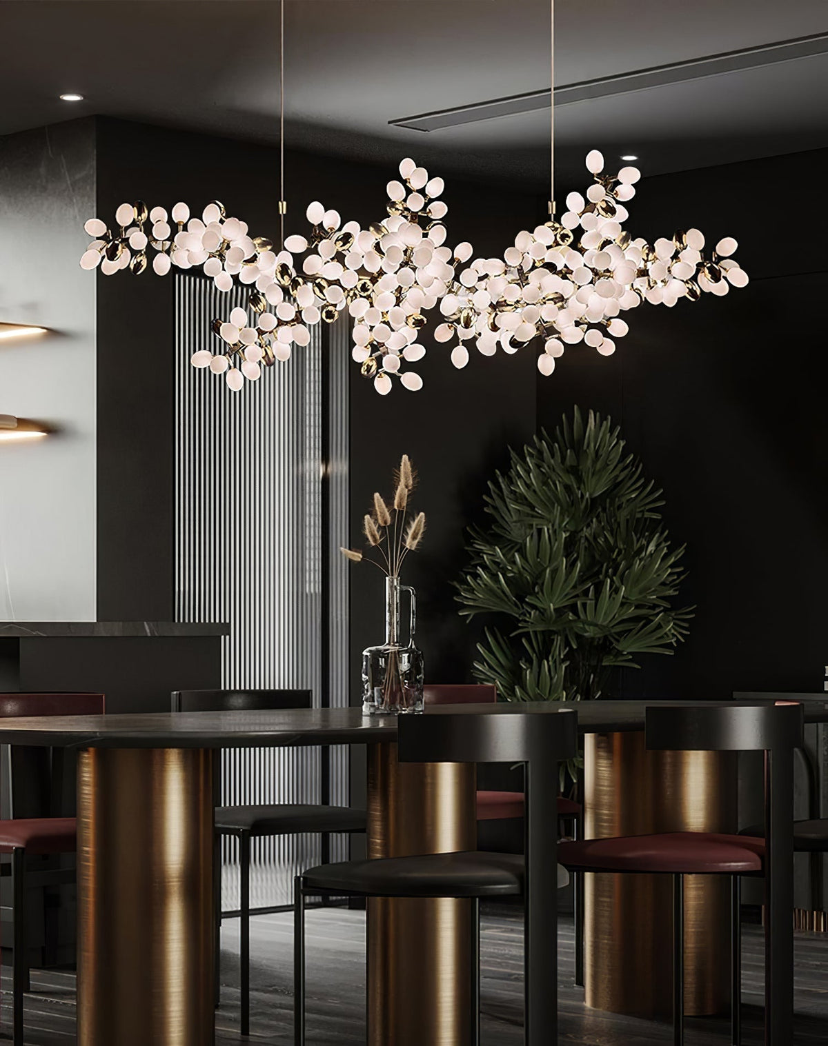 Lioraaria Glass Chandelier