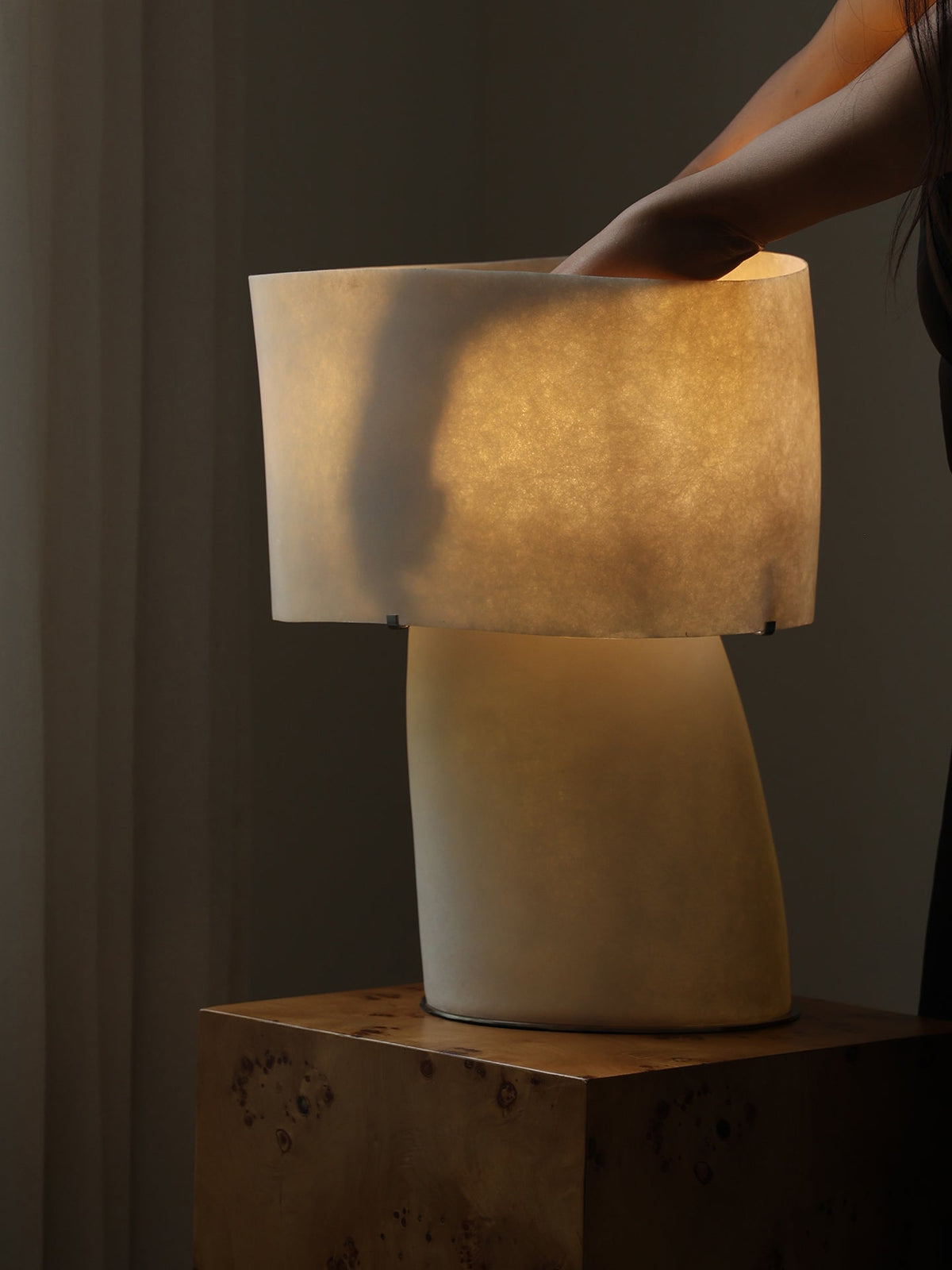 Lirvyn Table Lamp