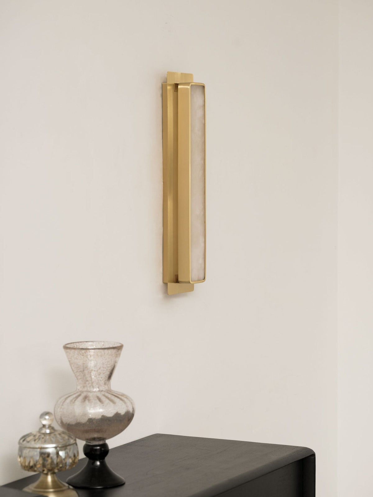 Yedia Alabaster Indoor Wall Light