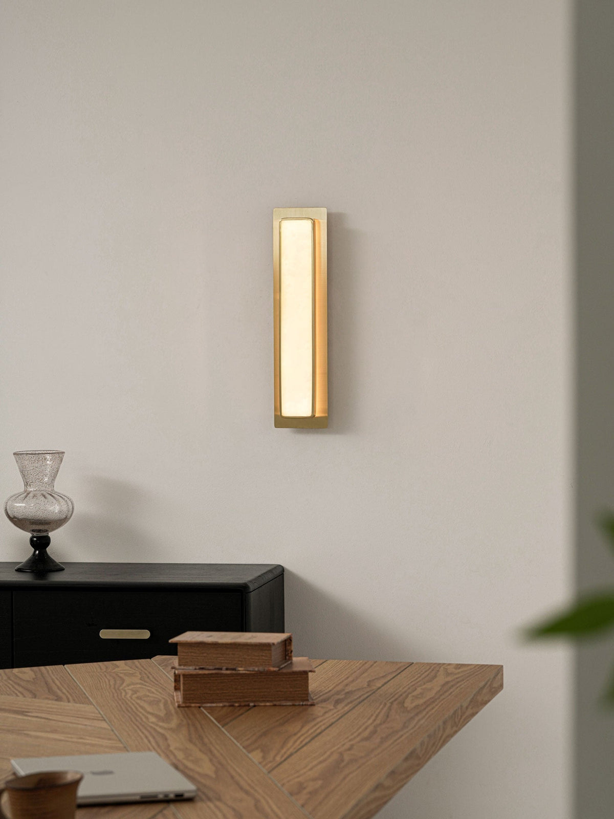 Yedia Alabaster Indoor Wall Light
