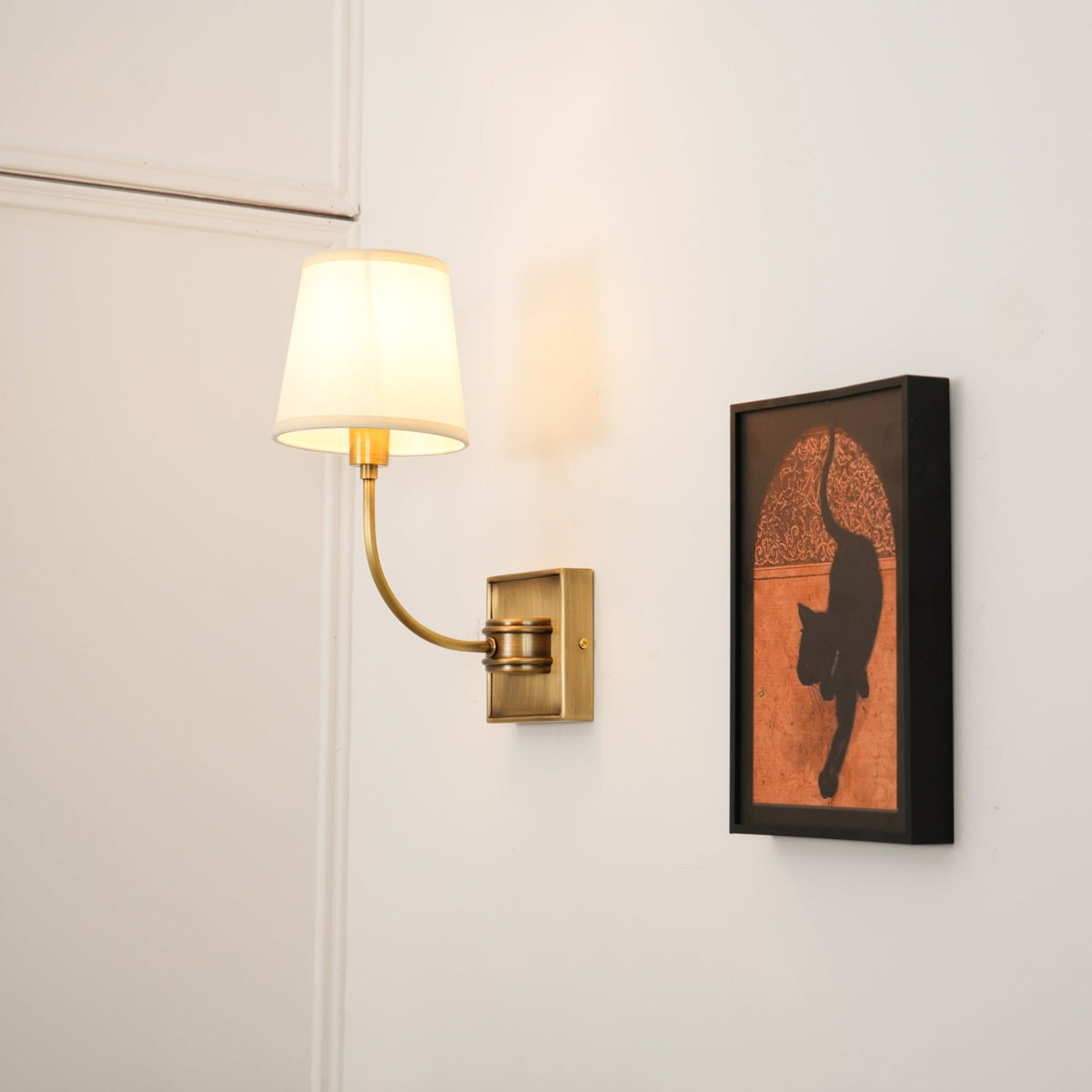 Lumoise Wall Lamp