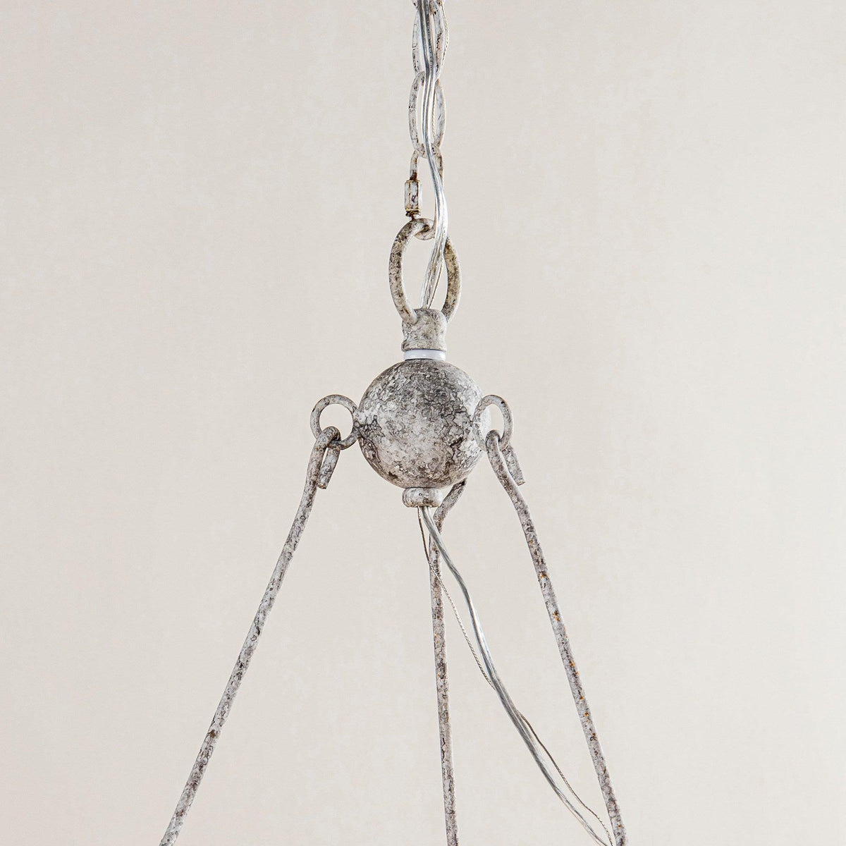 Elaarira Chandelier