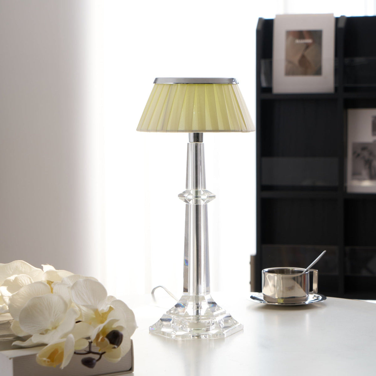 Haloza Fabric Luxurious Table Lamp