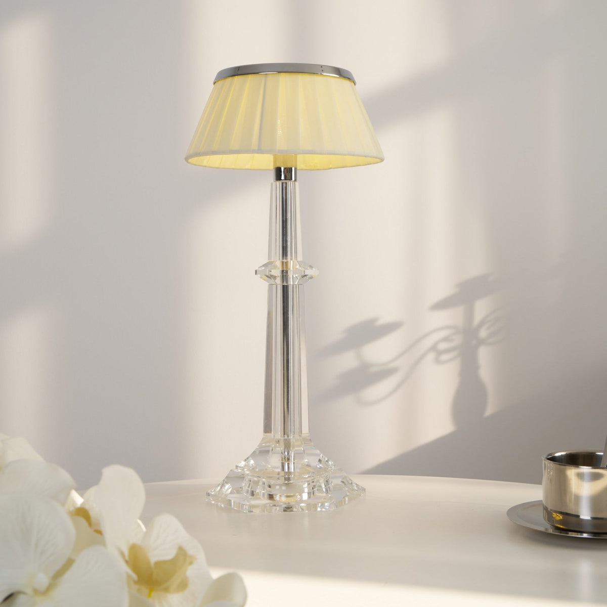 Haloza Fabric Luxurious Table Lamp