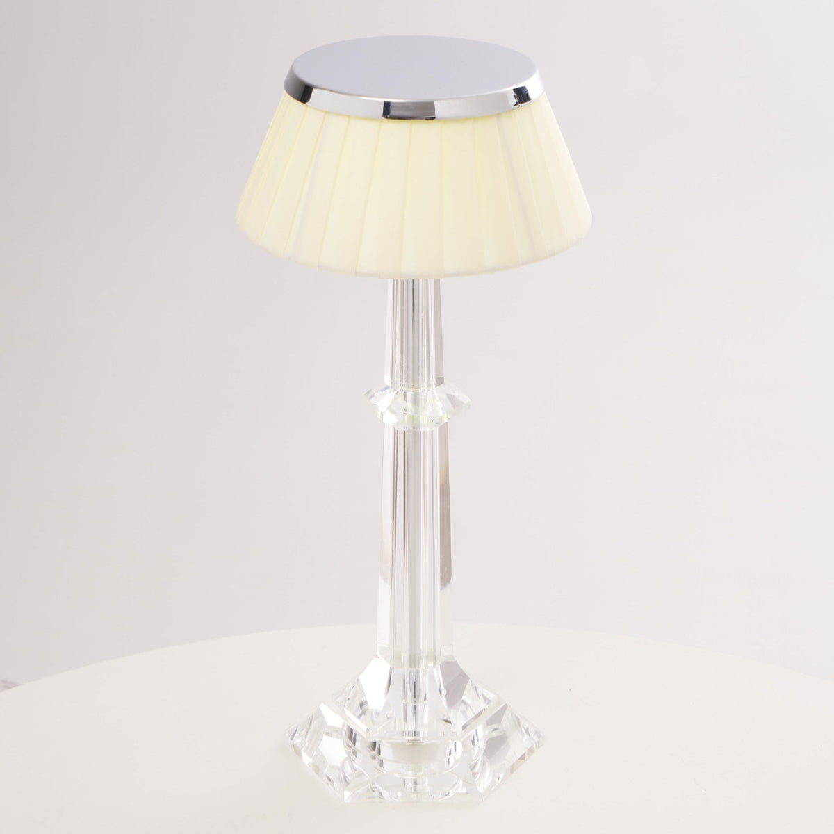 Haloza Fabric Luxurious Table Lamp