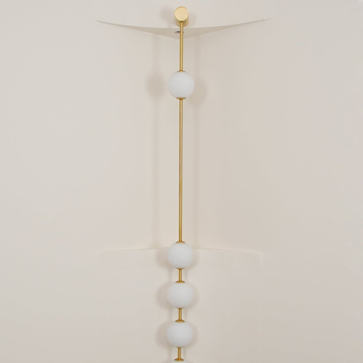 Willa Wall Lamp Vertical Balls Brass
