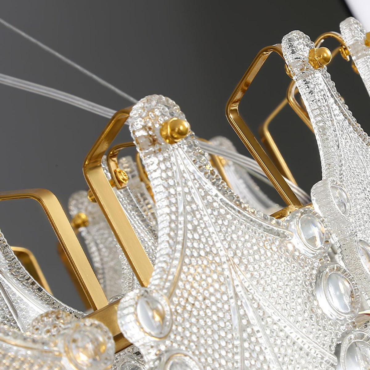 Cisorir Crystal Chandelier
