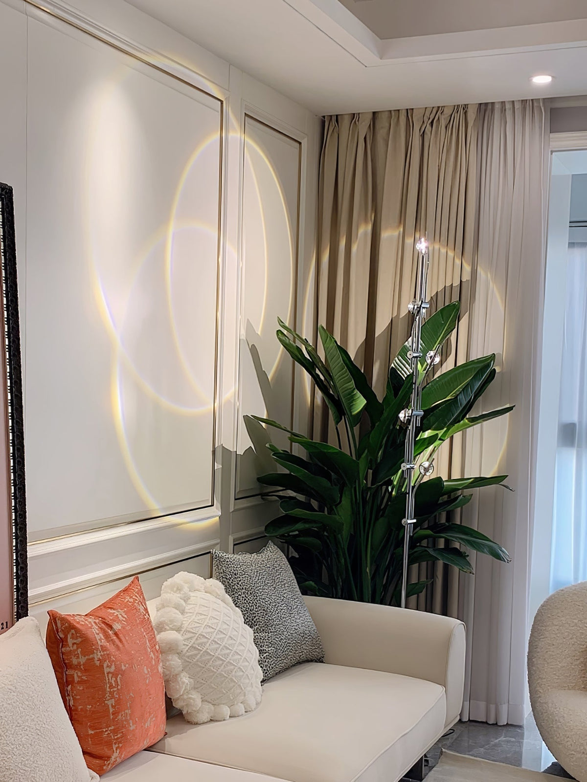Receiv Steel Floor Lamp