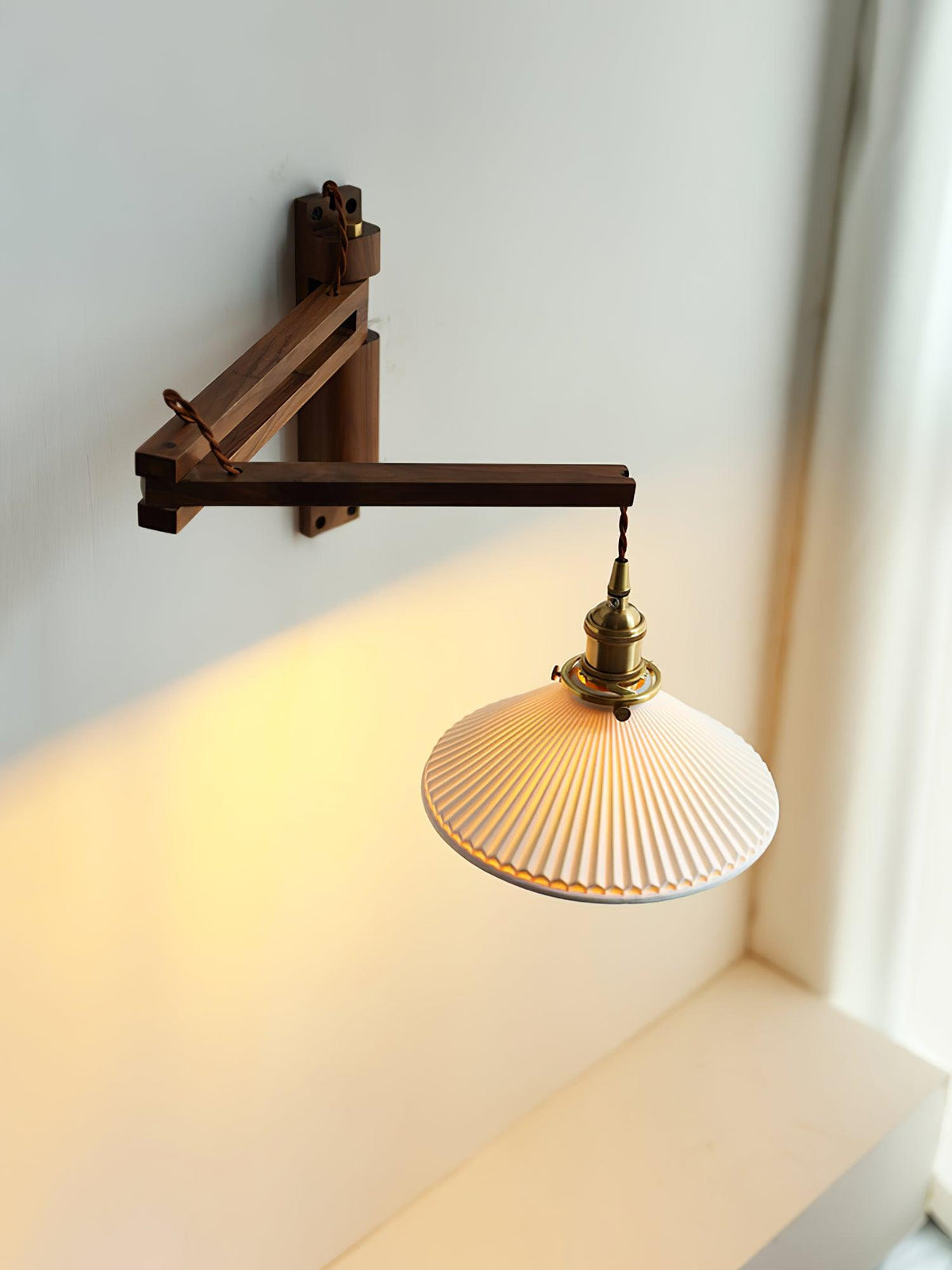 Sathen Nordic Art Telescopic Walnut Ceramic Wooden Wall Lamp