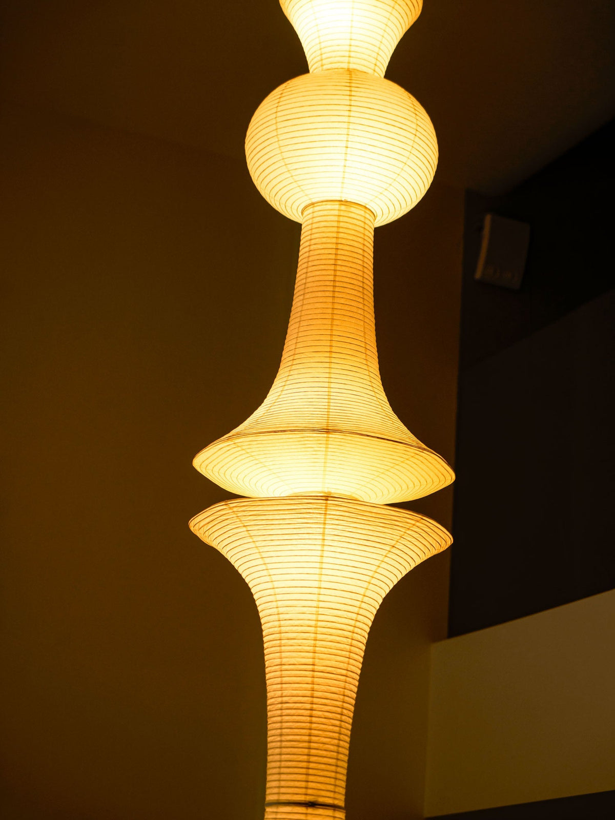 Isalo Washi Paper E Pendant Light