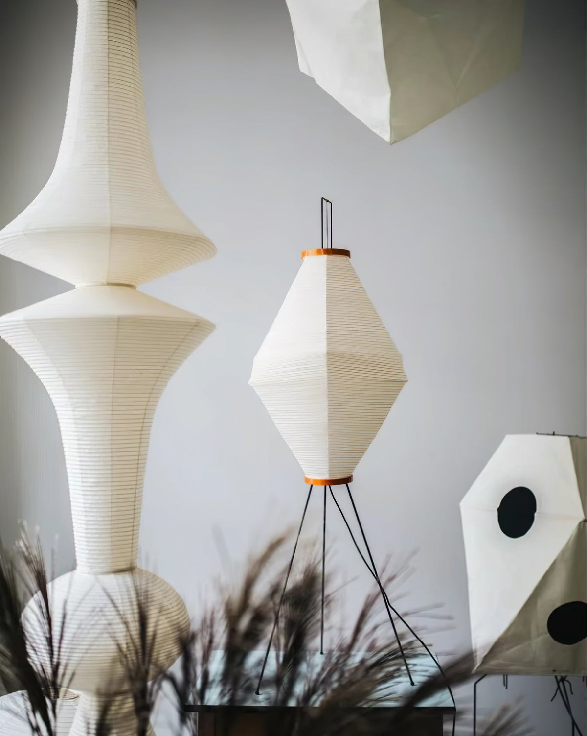 Isalo Washi Paper E Pendant Light
