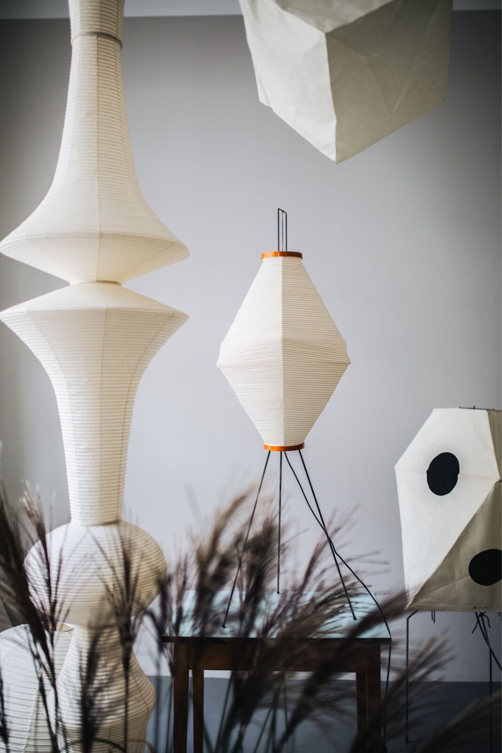 Lunalelia Paper Artistic Pendant Light