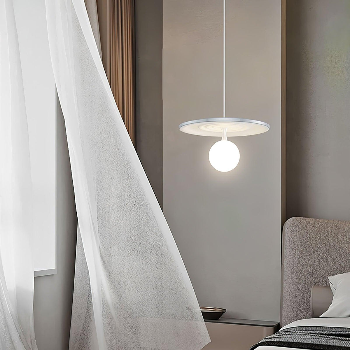 Leila Minimalist Pendant Light