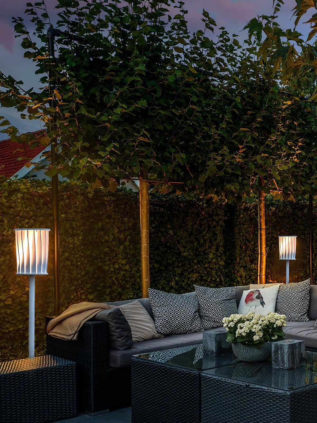 Flare Modern Aluminum Outdoor Light