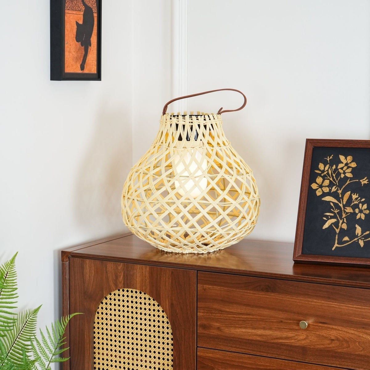 Isenor Woven Sphere Lantern Outdoor Lamp