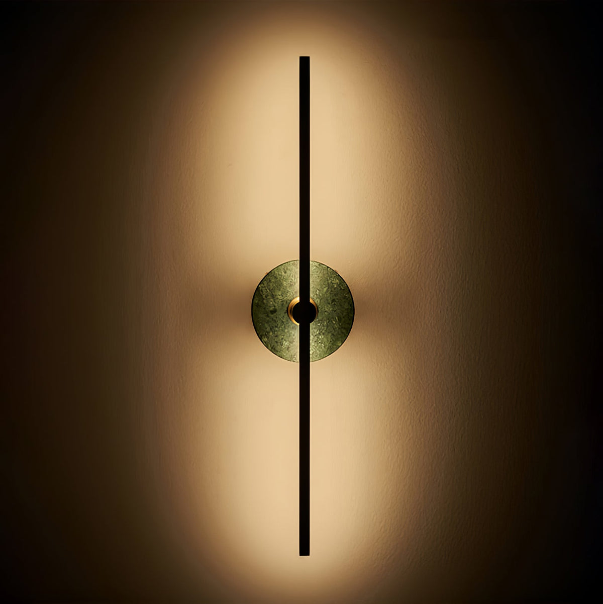 Albivine Linear Alabaster Wall Light