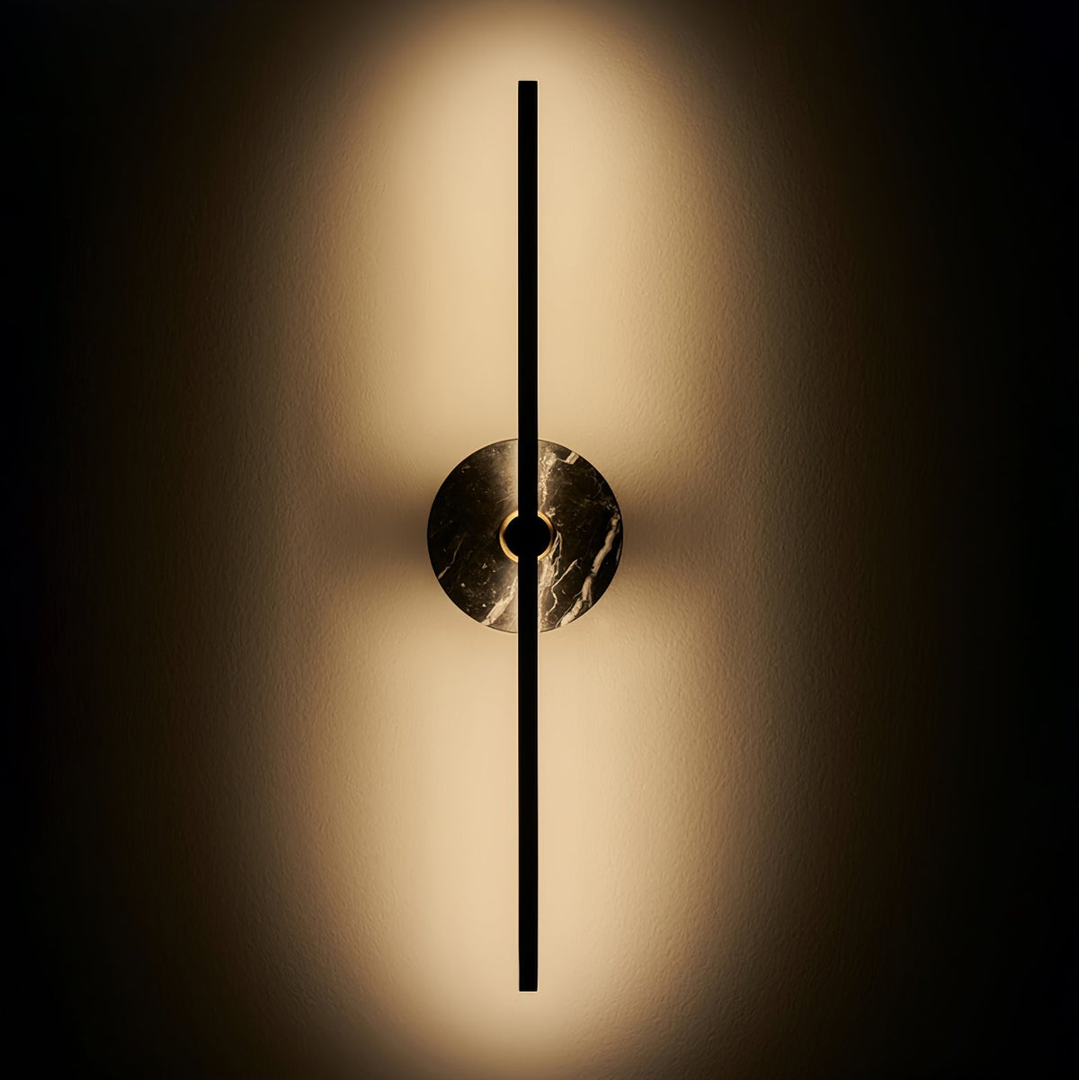 Albivine Linear Alabaster Wall Light