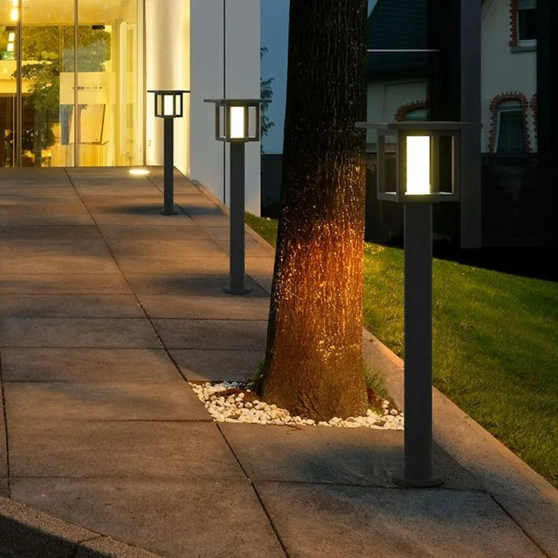Ray Modern Metal Lantern Shaped Solar Outdoor Bollard Light - Lamp Outdoor