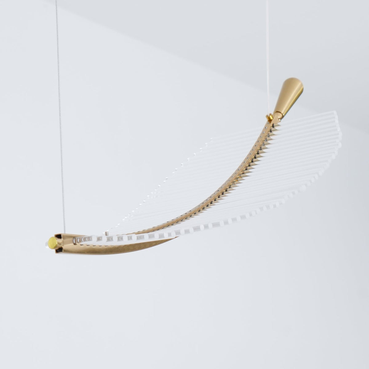Kuo Chandelier Leaf Acrylic Gold Elegant Modern